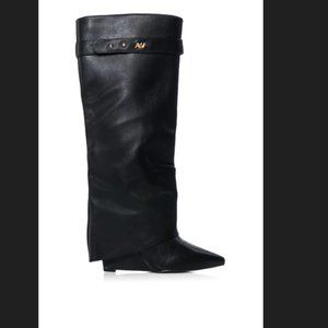 Azalea Wang MELINA BLACK WEDGE BOOT Size 10